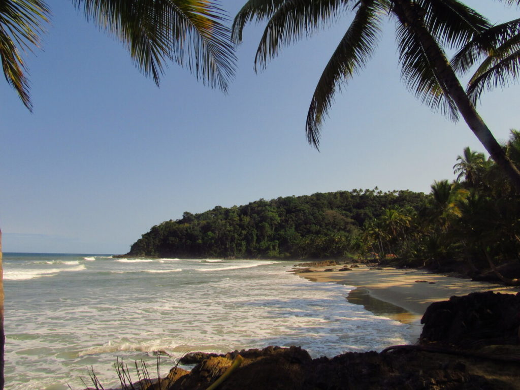 Praia de Jeribucaçu, Reserva Itacaré e Restaurante Café com Cacau